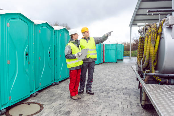 Best Deluxe Portable Toilet Rental  in Newark, DE